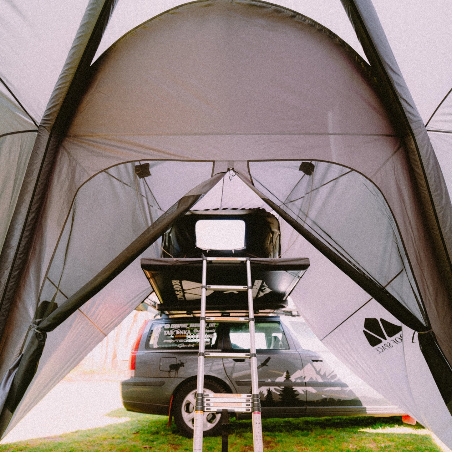 Vorzelt FAMILY BASE für Dachzelt ROOF SPACE 2