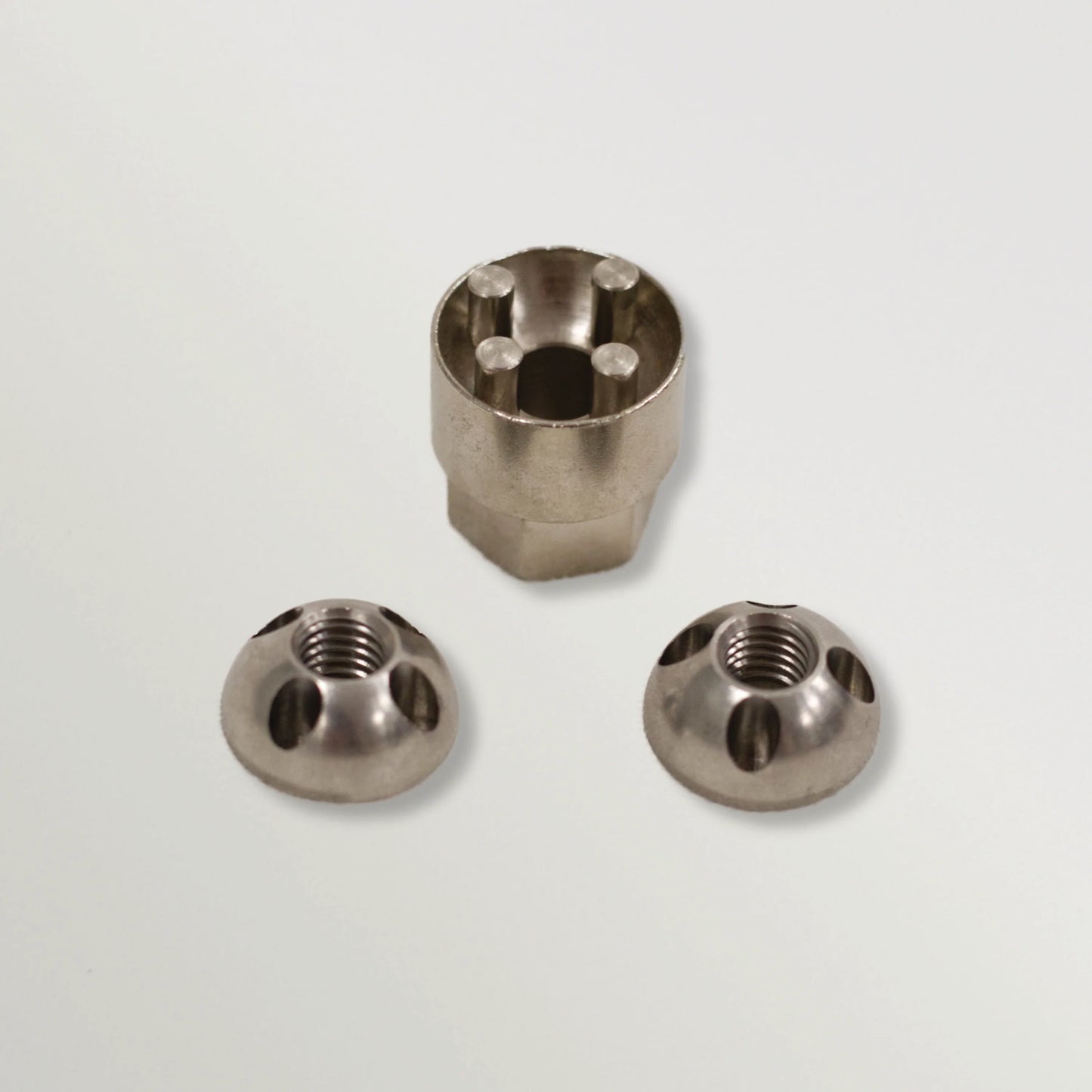 Dachzelt Diebstahlschutz - Spezialschrauben mit Werkzeug